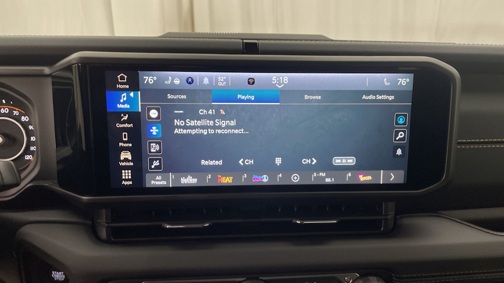 Thumbnail: 2025 Jeep Gladiator - 27