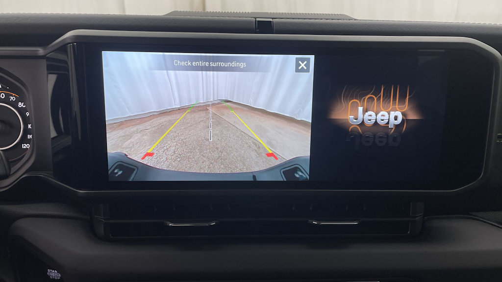 Thumbnail: 2025 Jeep Gladiator - 13