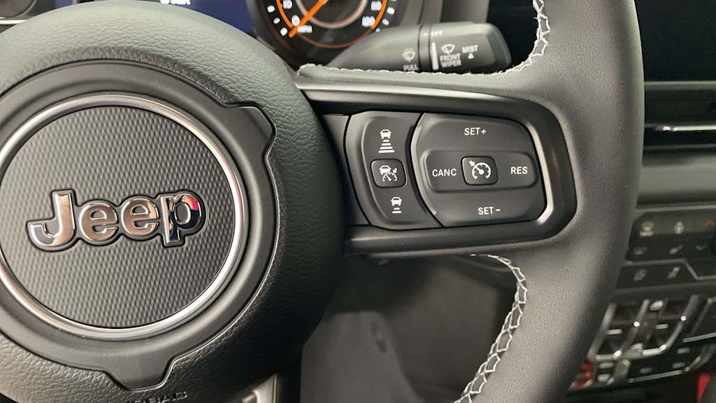 Thumbnail: 2026 Jeep Gladiator - 25