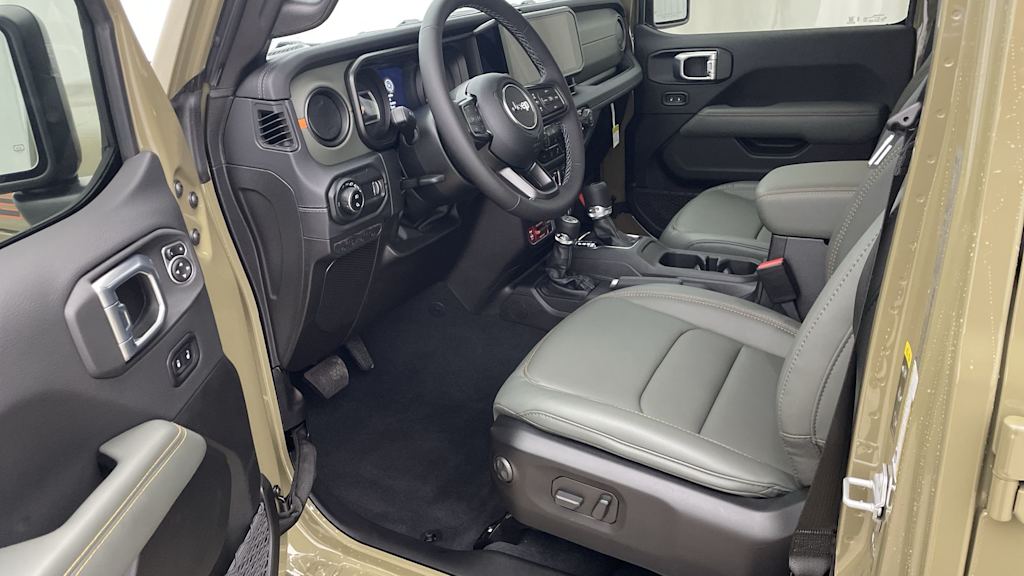 Thumbnail: 2026 Jeep Gladiator - 10