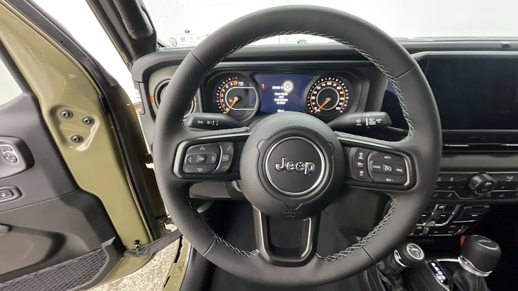 Thumbnail: 2026 Jeep Gladiator - 9