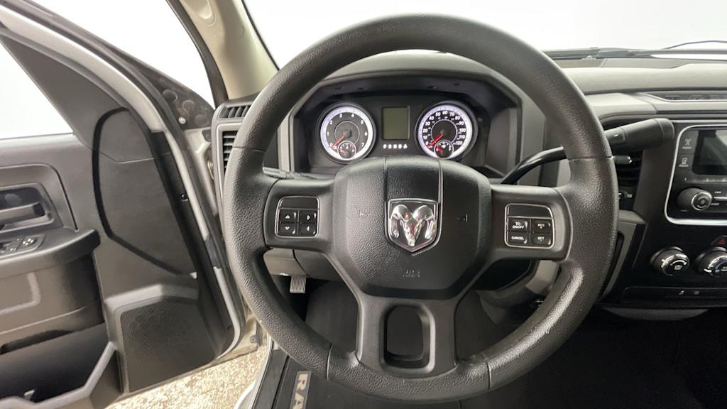 Thumbnail: 2013 RAM 1500 - 10