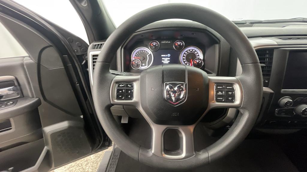 Thumbnail: 2024 RAM 1500 - 10