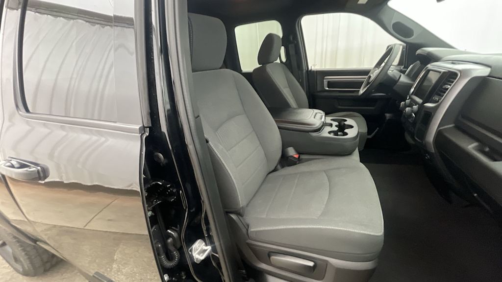 Thumbnail: 2024 RAM 1500 - 23