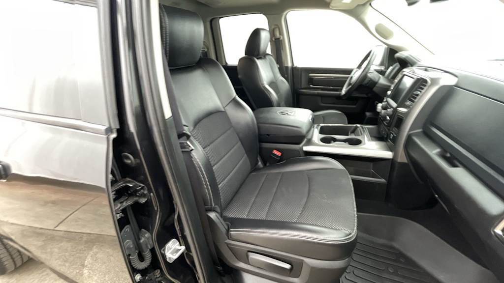 2017 RAM 1500 Sport 23