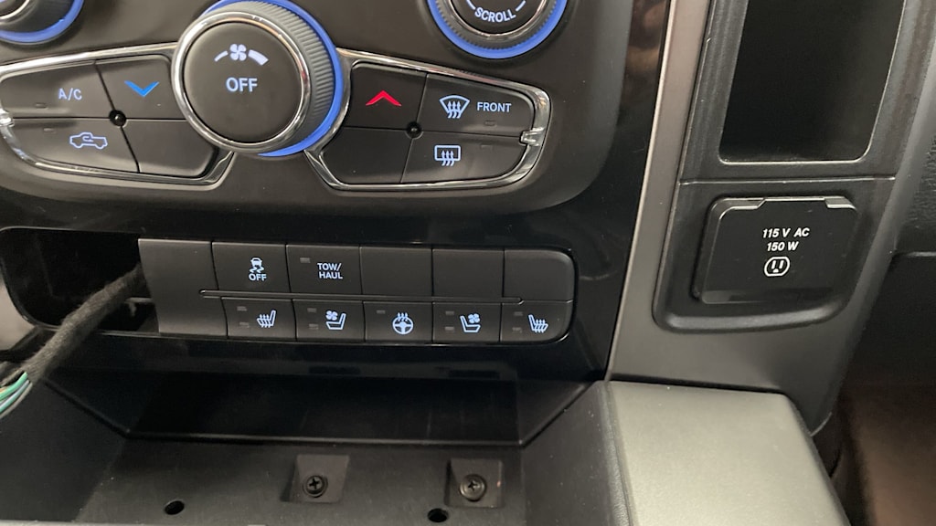 Thumbnail: 2017 RAM 1500 - 31
