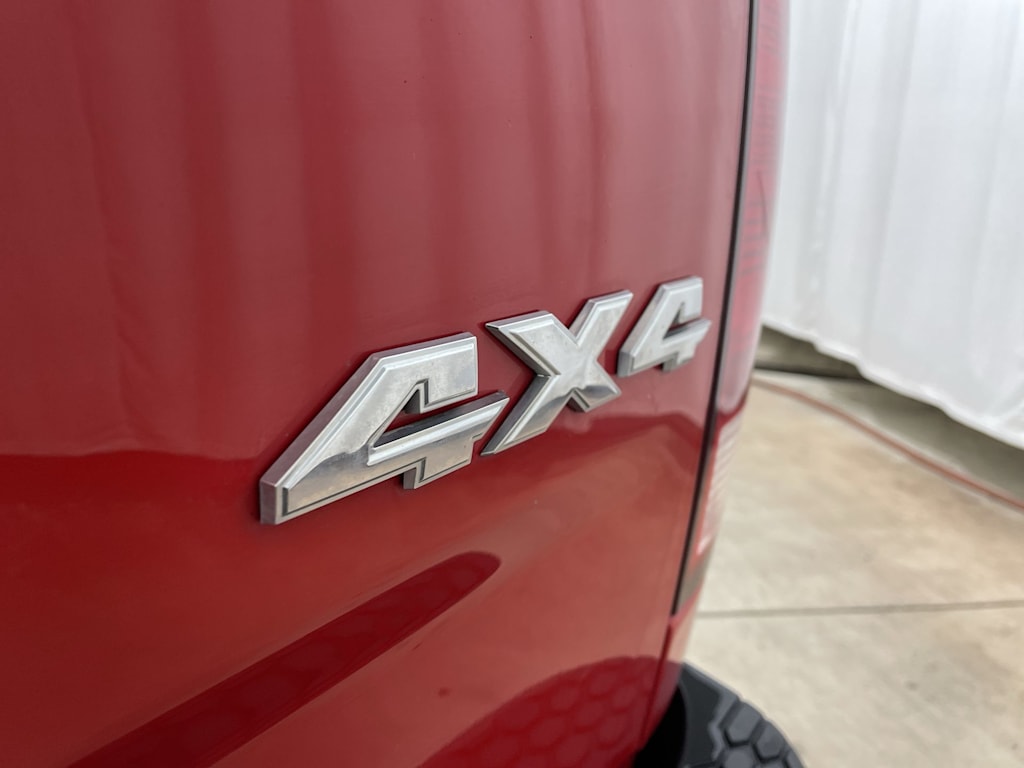 Thumbnail: 2015 RAM 1500 - 30