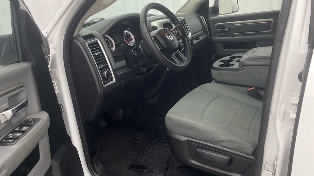 Thumbnail: 2017 RAM 1500 - 10