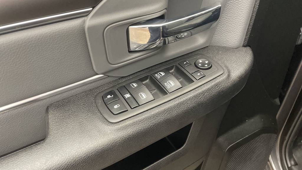 Thumbnail: 2023 RAM 1500 - 19