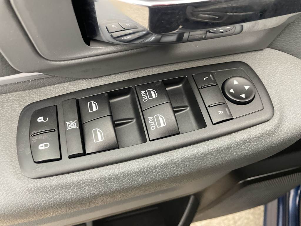 Thumbnail: 2019 RAM 1500 - 22