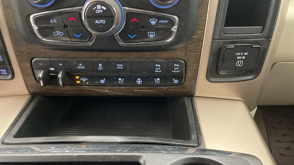 Thumbnail: 2015 RAM 1500 - 31