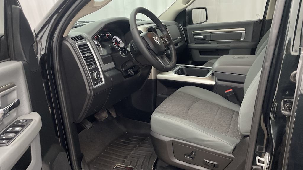 Thumbnail: 2017 RAM 1500 - 10