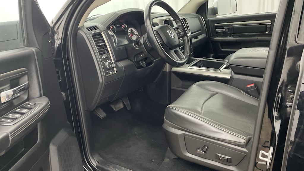 Thumbnail: 2014 RAM 1500 - 10