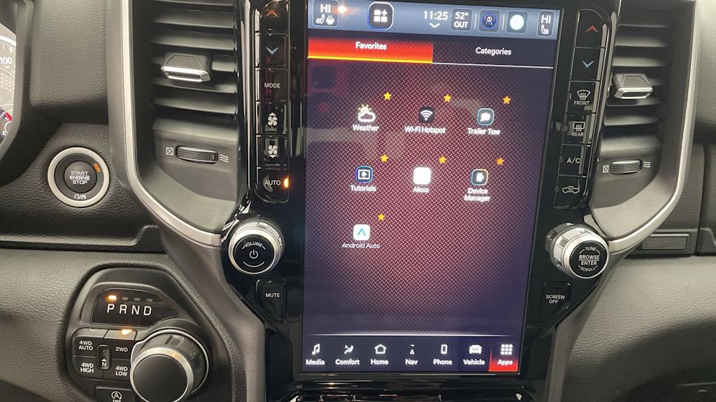 Thumbnail: 2023 RAM 1500 - 32