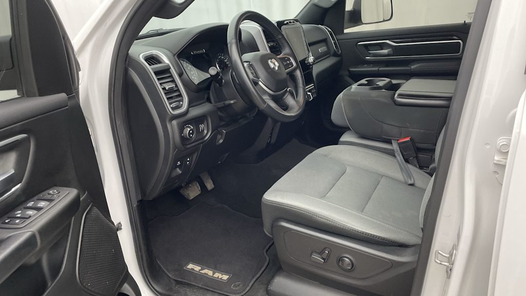 Thumbnail: 2023 RAM 1500 - 10