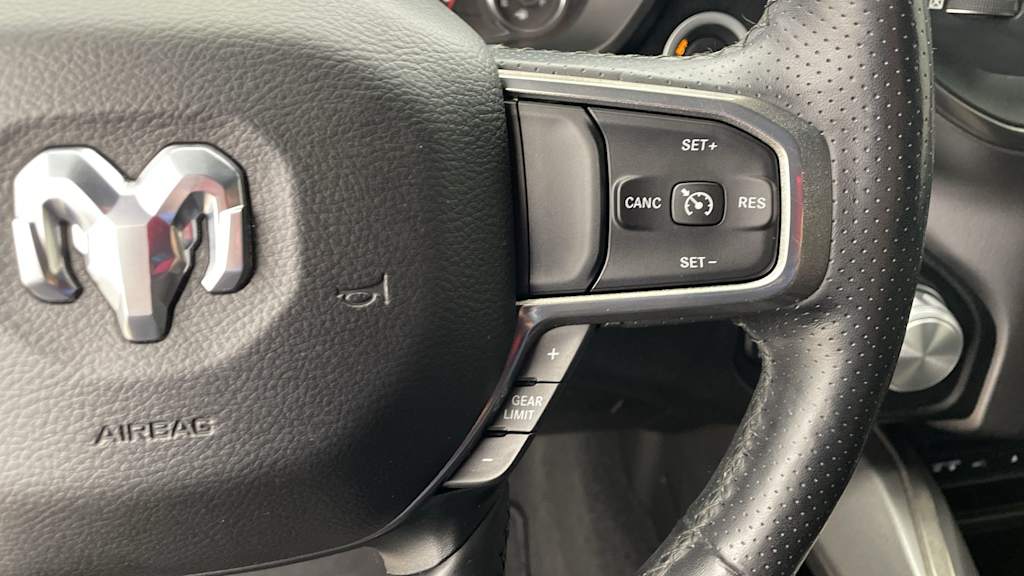 Thumbnail: 2019 RAM 1500 - 25