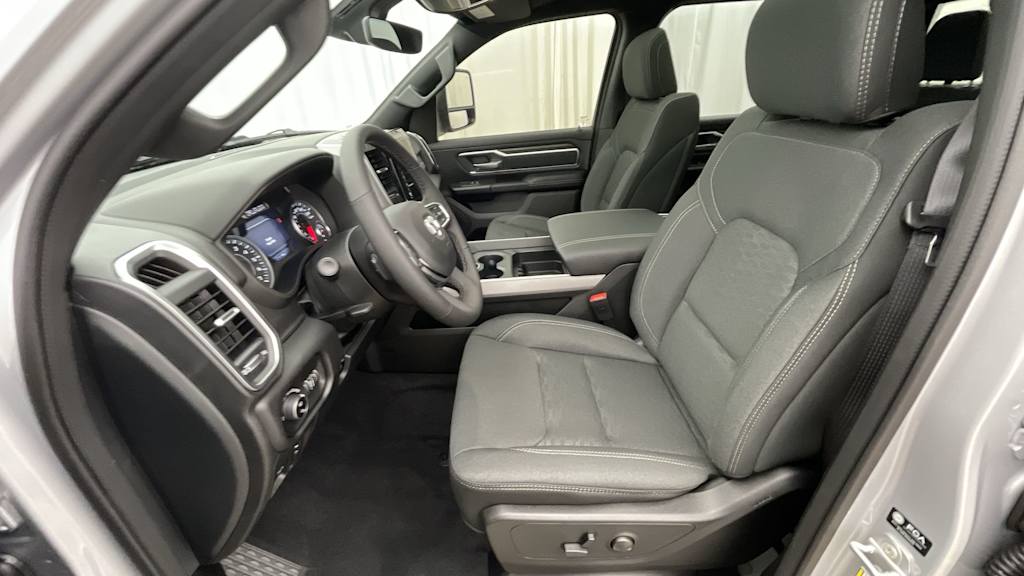 Thumbnail: 2026 RAM 1500 - 11
