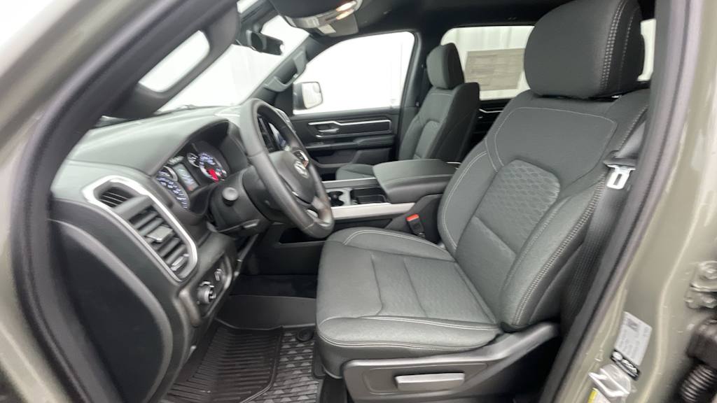 Thumbnail: 2026 RAM 1500 - 11
