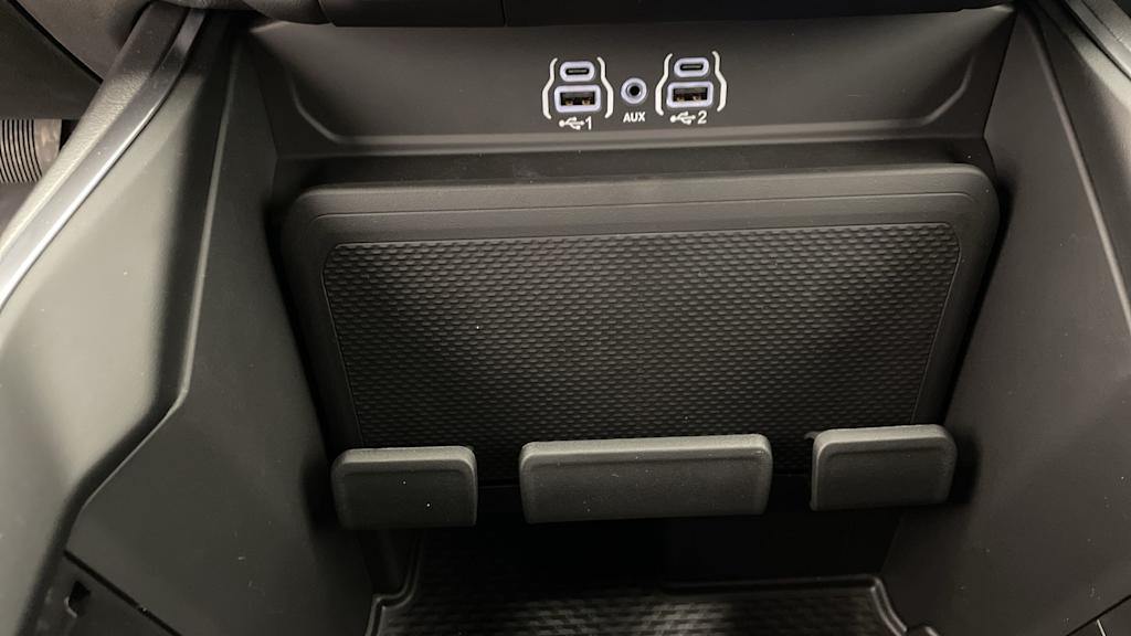 Thumbnail: 2026 RAM 1500 - 26