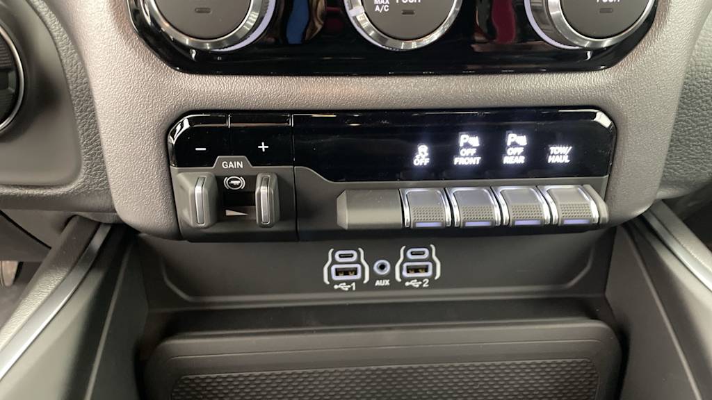 Thumbnail: 2026 RAM 1500 - 31