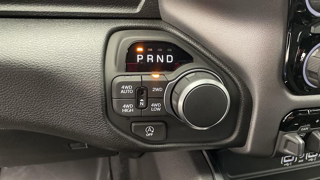 Thumbnail: 2026 RAM 1500 - 27