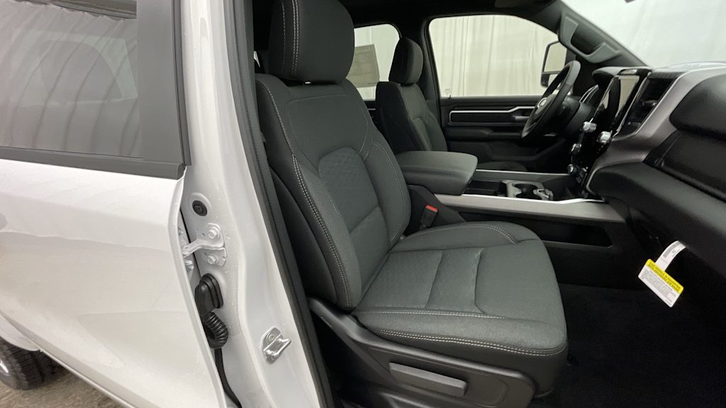 Thumbnail: 2026 RAM 1500 - 22