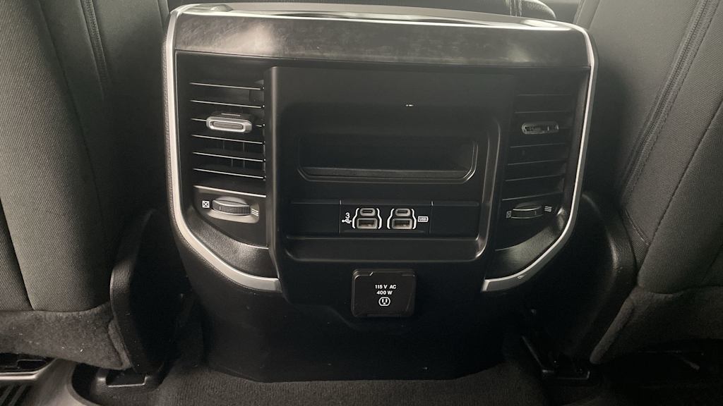 Thumbnail: 2020 RAM 1500 - 32