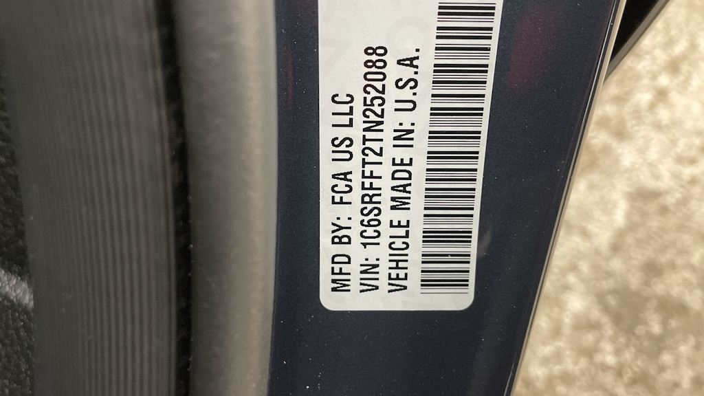 Thumbnail: 2026 RAM 1500 - 17