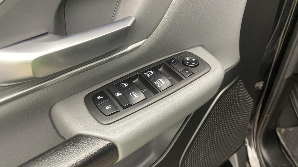 Thumbnail: 2022 RAM 1500 - 19