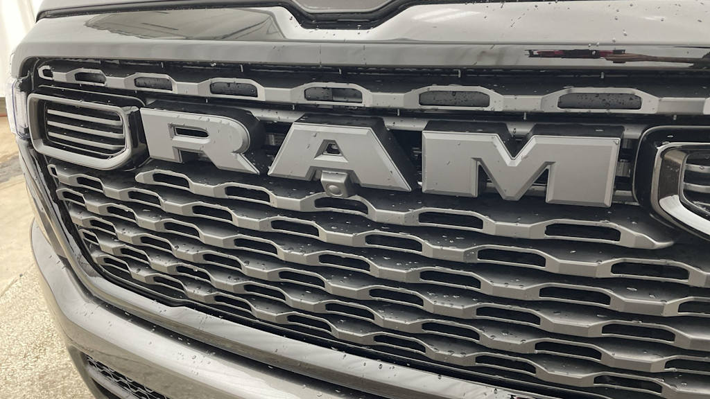 Thumbnail: 2026 RAM 1500 - 40