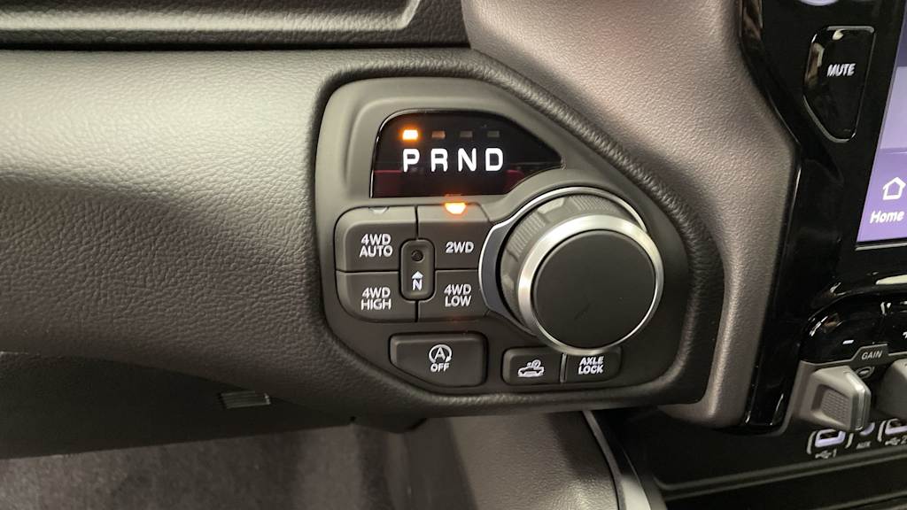 Thumbnail: 2026 RAM 1500 - 28