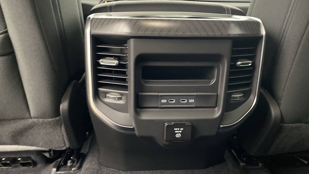 Thumbnail: 2026 RAM 1500 - 33