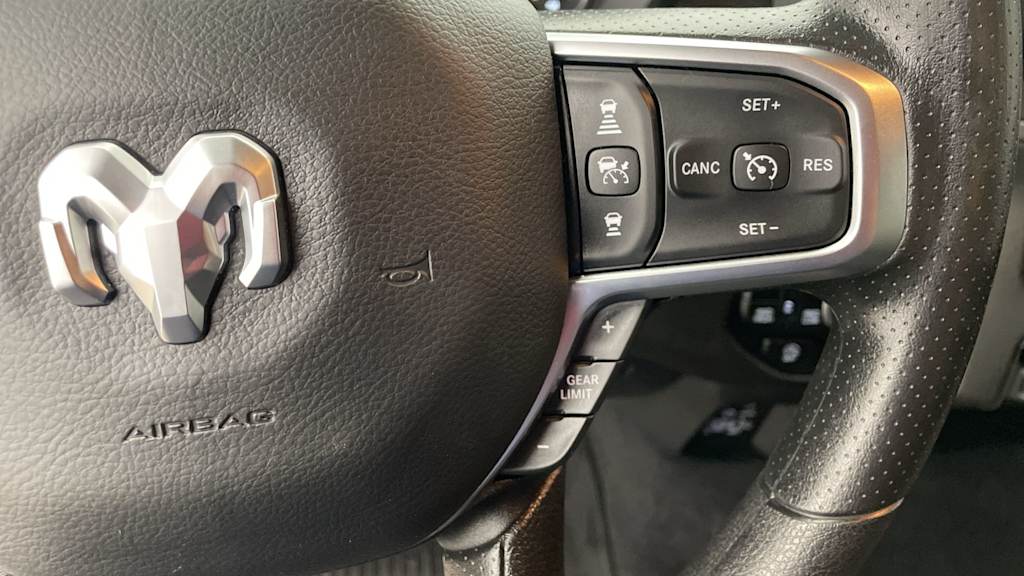 Thumbnail: 2025 RAM 1500 - 24