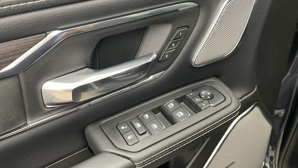 2026 RAM 1500 Laramie - Photo 21