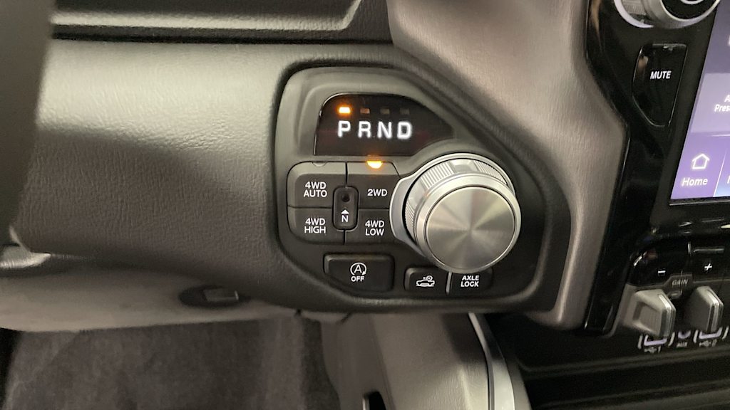 Thumbnail: 2026 RAM 1500 - 28