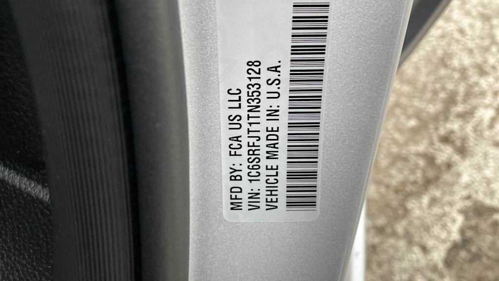 Thumbnail: 2026 RAM 1500 - 18