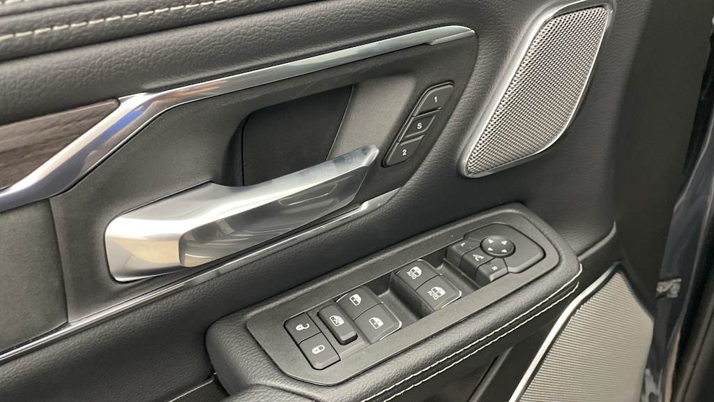 Thumbnail: 2026 RAM 1500 - 22