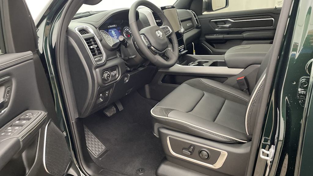 Thumbnail: 2026 RAM 1500 - 11