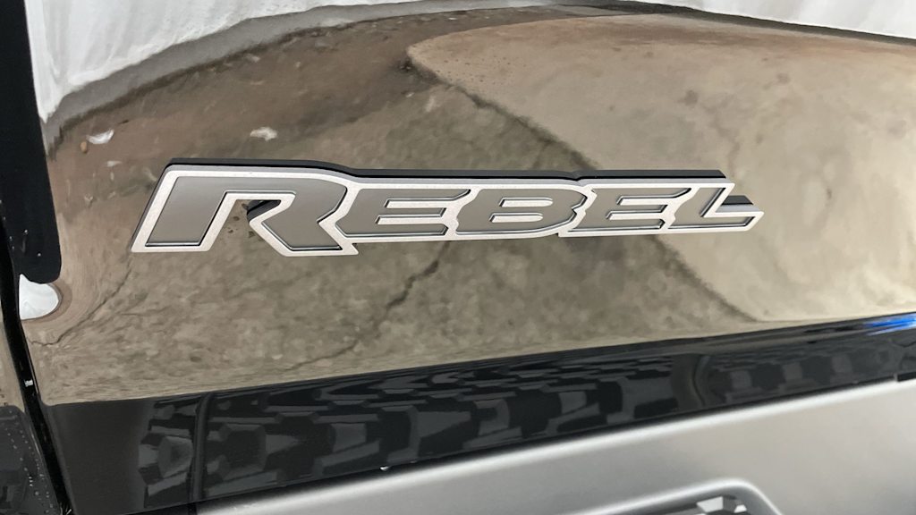 Thumbnail: 2026 RAM 1500 - 6