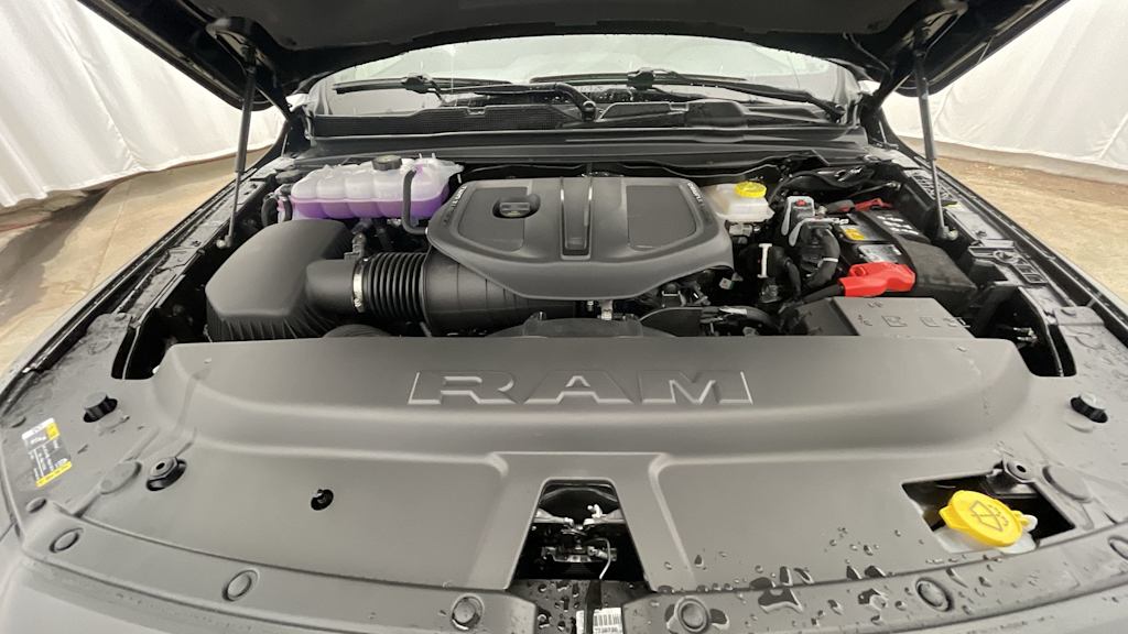 Thumbnail: 2026 RAM 1500 - 8