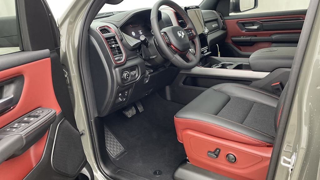 Thumbnail: 2026 RAM 1500 - 10