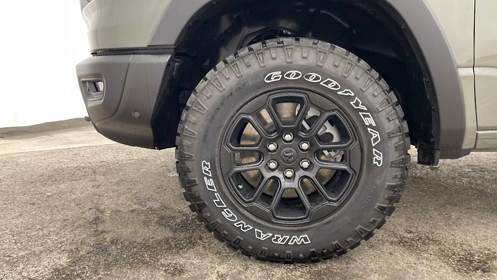 Thumbnail: 2026 RAM 1500 - 7