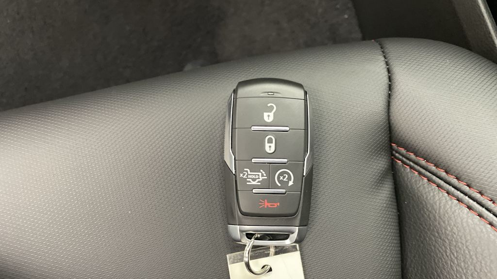 Thumbnail: 2026 RAM 1500 - 16