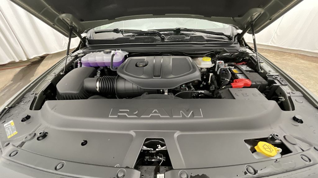 Thumbnail: 2026 RAM 1500 - 8