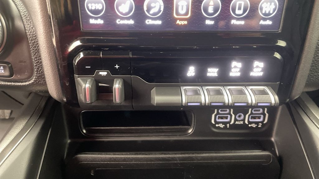 Thumbnail: 2021 RAM 1500 - 31