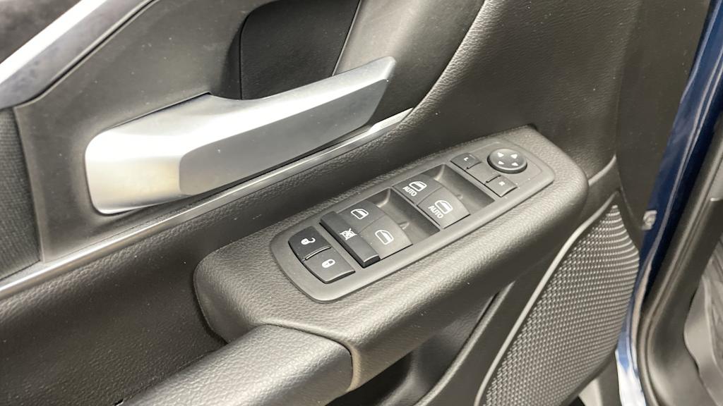 Thumbnail: 2024 RAM 1500 - 21