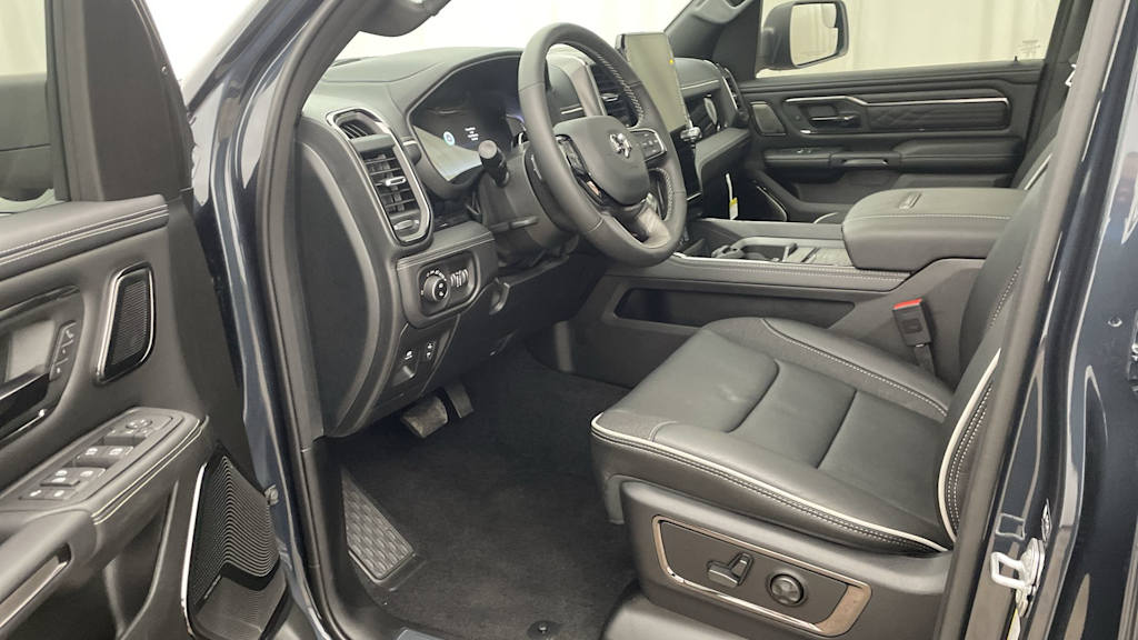 Thumbnail: 2026 RAM 1500 - 10