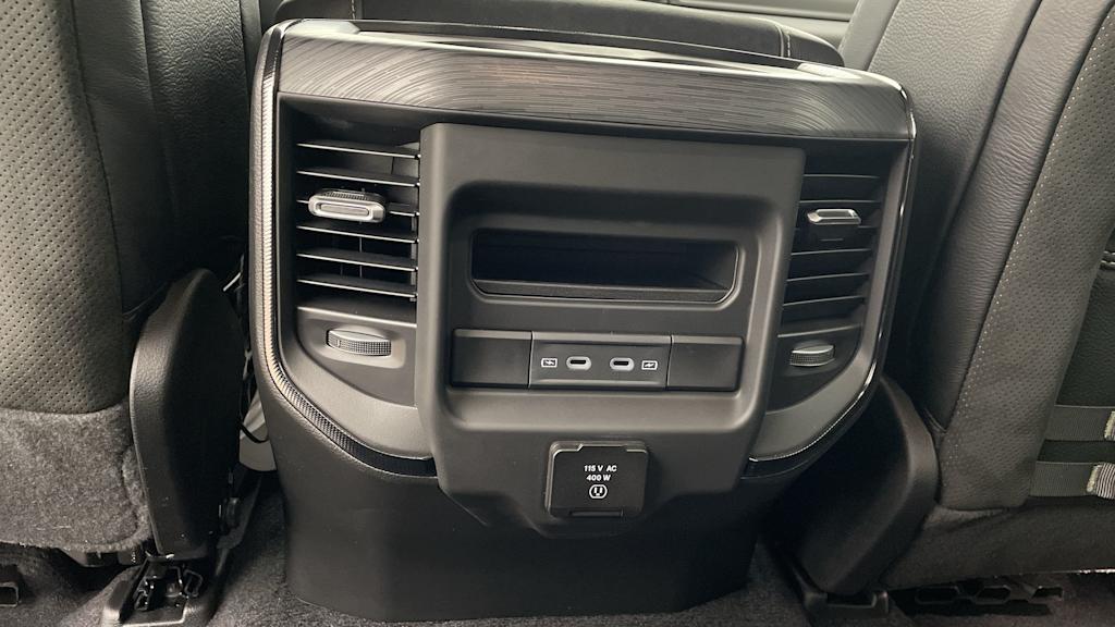 Thumbnail: 2026 RAM 1500 - 33