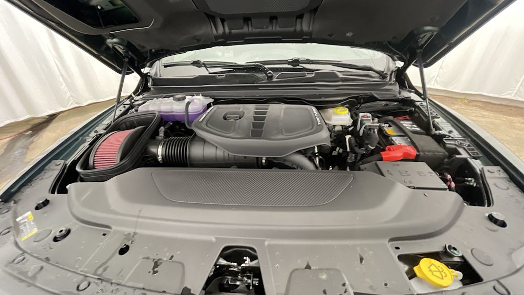 Thumbnail: 2026 RAM 1500 - 8