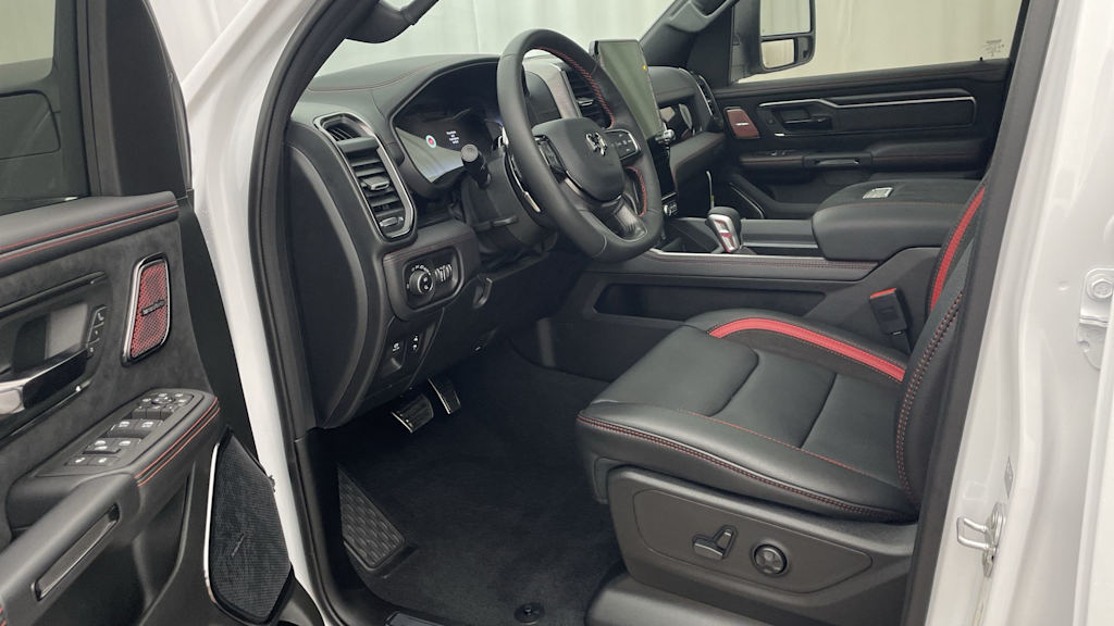 Thumbnail: 2026 RAM 1500 - 10